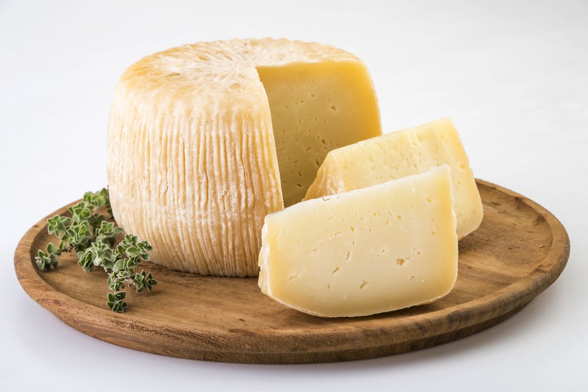 τυρί γραβιέρα